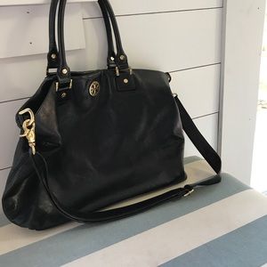 Tory Burch shoulder bag or crossbody